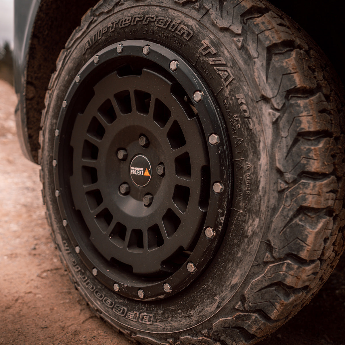 Twin-Monotube-Projekt-AT Konkav verschiedene Farben