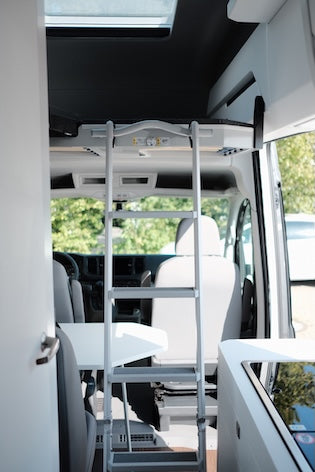 VW Grand California 600 mieten – Premium Camper für deinen Roadtrip