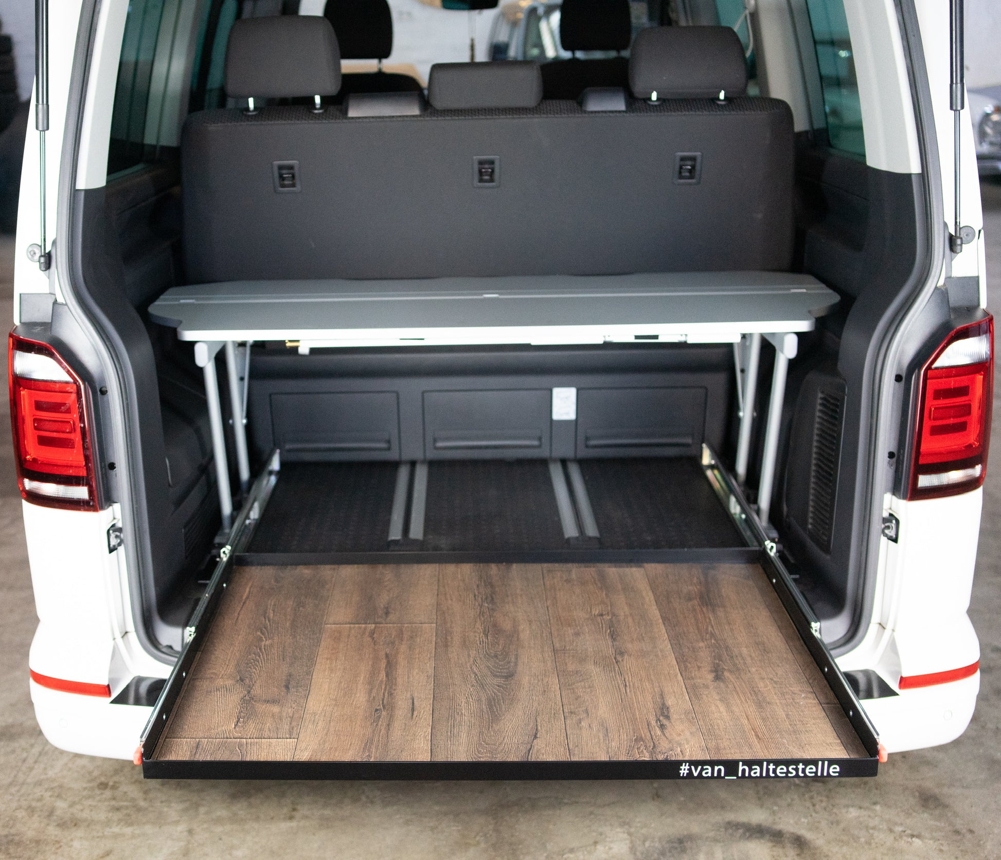 Van-Haltestelle einzelnes Molle Board für VW T5 T6 T6.1 California – U –  VAN-HALTESTELLE