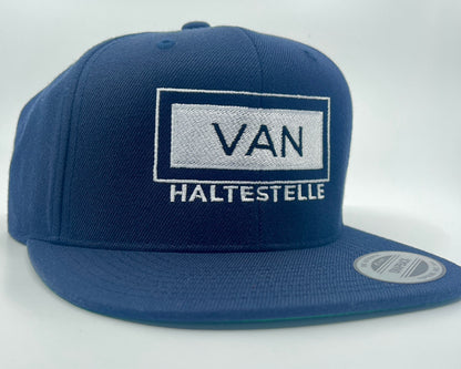Van-Haltestelle Rostock Snapback March Camping Ausbau Caravan Ausbau
