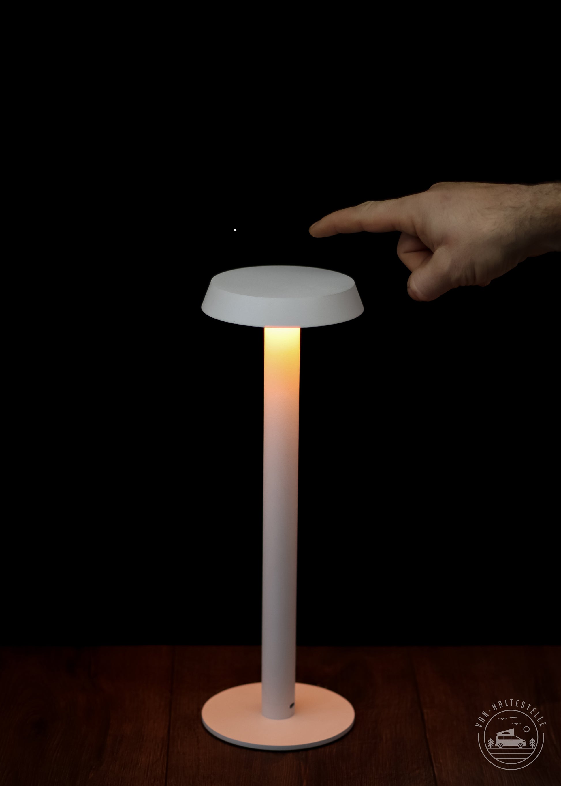 camping lampe akku LED Akku Camping-Leuchte – VAN-HALTESTELLE